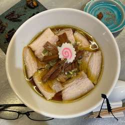 コオロギ喜多方ラーメン