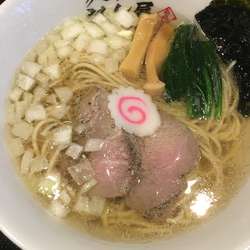 塩煮干しそば中盛り790円