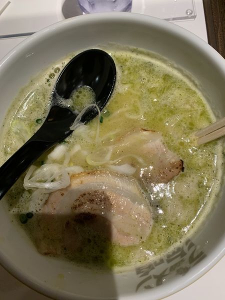 「ジェノバ」@ラーメン海鳴 JRゲートタワー店の写真
