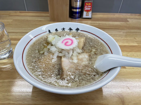 「蔵出し醤油ラーメン 背脂」@喜多方食堂 磯崎の写真