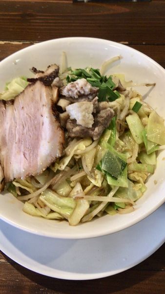「ほうろく油香るまぜそば」@ラーメン 達磨食堂の写真