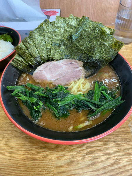 「海苔ほうれん草ラーメン」@麺家 紫極の写真