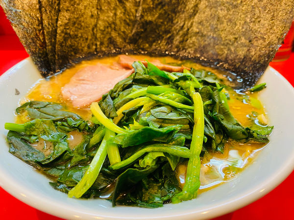 「ラーメン並」@横浜家系ラーメン 黄金家の写真