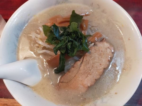 「サッポロラーメン　塩」@ビックラーメン 虎ノ門店の写真