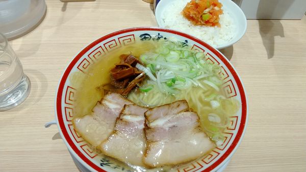 「中華そば770円、韓国風明太子ごはん300円」@田中そば店 渋谷パルコ店の写真