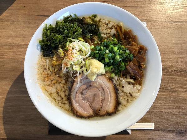 「背脂生姜醤油ラーメン」@Ginger Village 村岡屋の写真