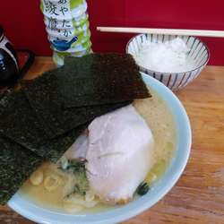チャーシュー麺（並） 海苔増し 半ライス