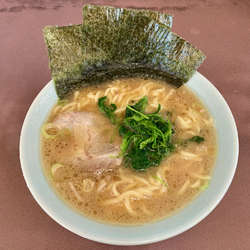 ラーメン（他に重要な家系ラーメン2軒）