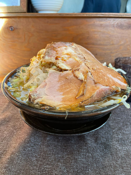 「豚ざむらい　野菜増し」@替玉無双 豚ざむらいの写真