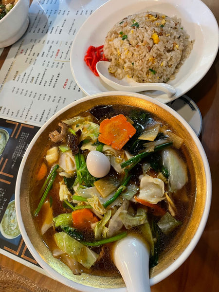 「五目そば大盛り　半チャーハン」@中華そば 漢風の写真