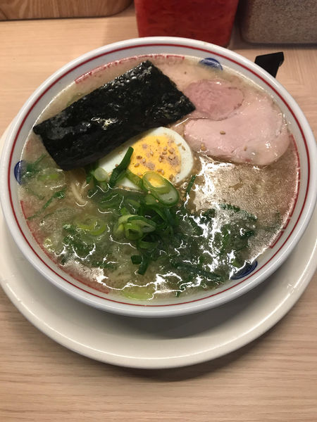 「淡口豚骨ラーメン 780円」@空ノ色 王子店の写真