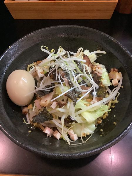 「にんにくまぜそば 850円」@らぁ麺家康 千城台店の写真