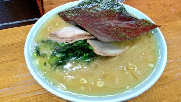 「ラーメン並・チャーシュー」@千葉家の写真