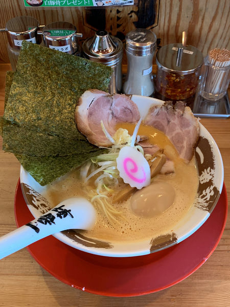 「贅沢辛味噌豚骨ラーメン」@一番軒 可児店の写真