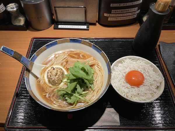 「真鯛清湯・醤油」@海老で鯛を釣る麺堂。 神楽の写真