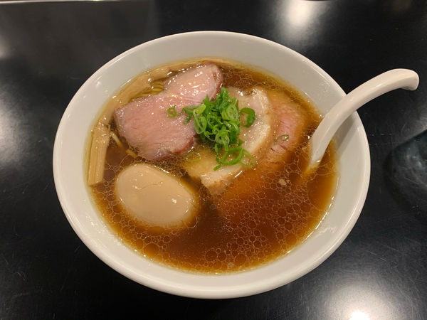 「特製中華そば+ミニ肉ごはん ¥1000+¥150」@AKEBIの写真