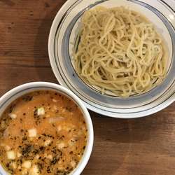 トマトつけめん