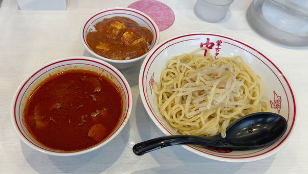 「冷し味噌ラーメン+プチ麻婆丼」@蒙古タンメン 中本 船橋店の写真