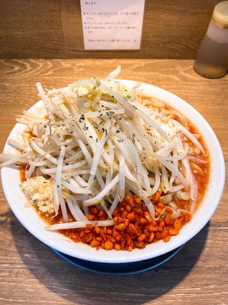 「ハマtomato汁あり ニンニク少からあげ少」@麺屋 浜一の写真