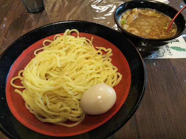 「極にぼつけめん　（大盛り）　＋味玉：サービス券」@煮干しらあめん 燕黒の写真