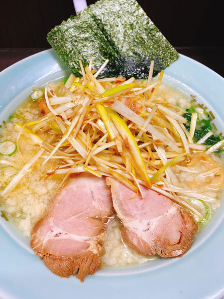 「ラーメン、ネギトッピング」@ラーメンショップ椿 ひたちなか店の写真