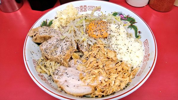 「汁なし(ヤサイ少なめ･ニンニク)+粉チーズ」@ラーメン二郎 湘南藤沢店の写真