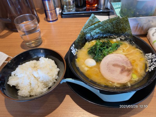 「ラーメン ライス」@町田商店 保木間店の写真