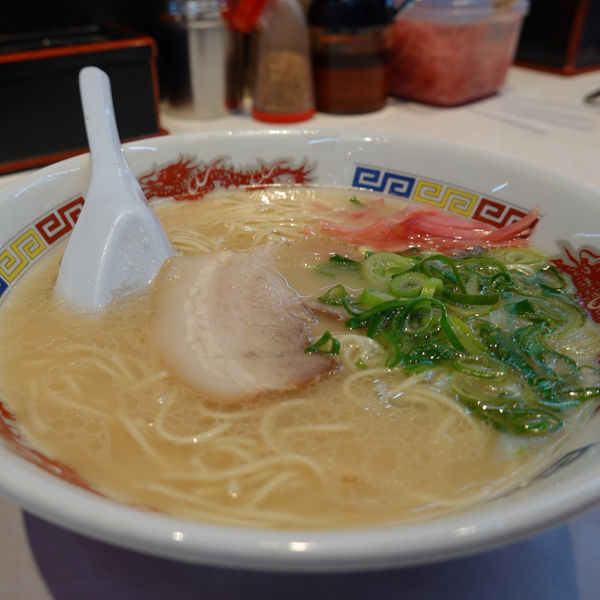 「ラーメン 280円（カタメ）」@18ラーメン 博多駅南店の写真