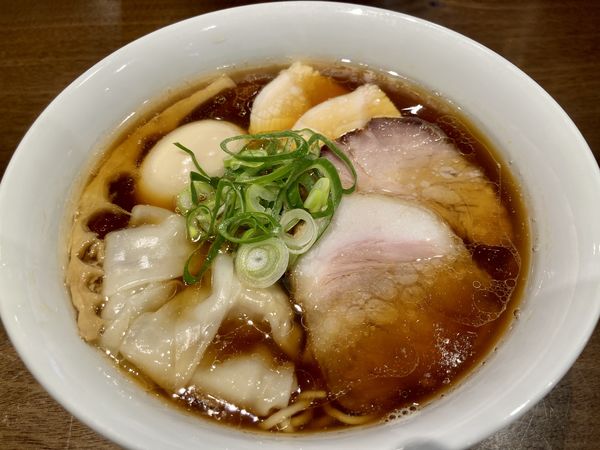 「特選醤油」@らぁ麺 すぎ本の写真