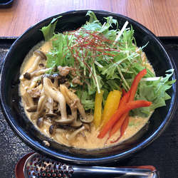豆乳きのこ味噌ラーメン(季節限定)