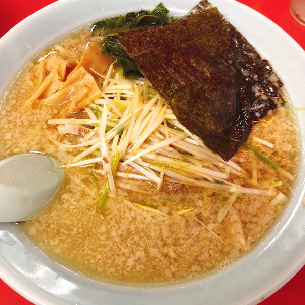 「醤油ネギラーメン 790円 半麺 -50円 半ライス 120円」@ラーメンショップ 太田店の写真