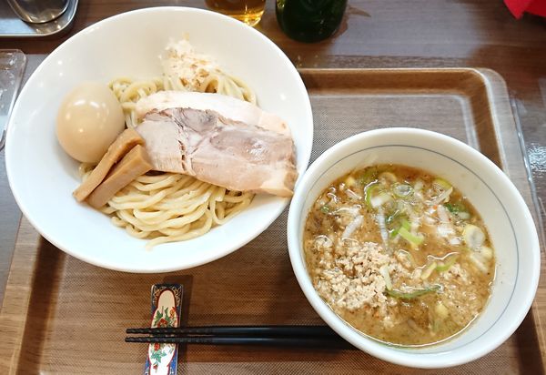 「味玉・鶏ほぐしつけめん＋HEARTLAND」@つけめん さなだの写真