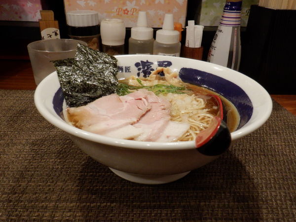 「煮干しそば」@濃厚煮干しそば 麺匠 濱星 関内店の写真