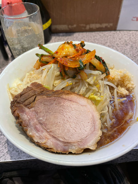 「ミニラーメン＋ニラタマキムチ＋魚粉」@ラーメン宮郎の写真