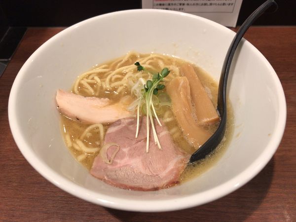 「鶏ゅ白湯らーめん」@東京スタイル鶏らーめん ど・みそ鶏の写真