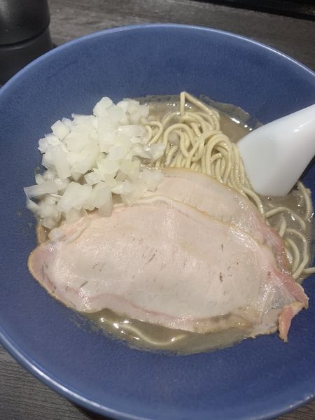 「煮干豚骨 850円」@カニトン 東神奈川店の写真
