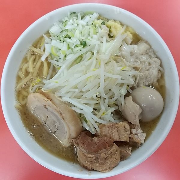 「塩ラーメン小＋くずし豚＋味玉」@らー麺 ぶたのジョーの写真