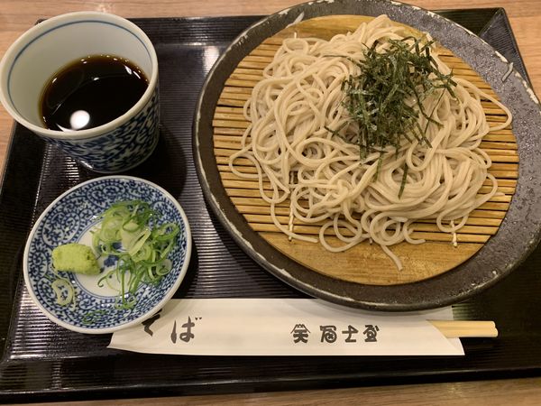 「ざる 600円」@冨士屋 京都ポルタ店の写真