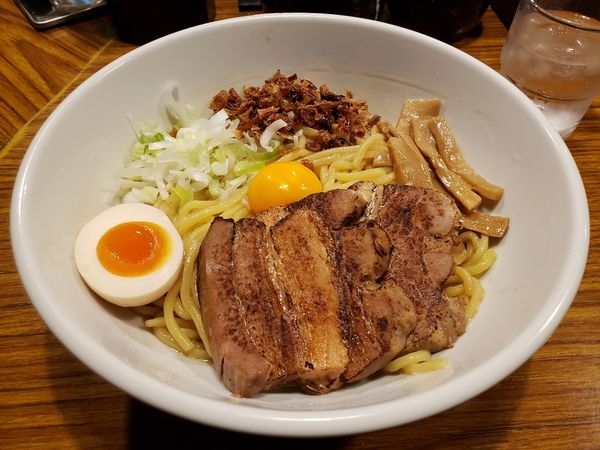 「あぶらめん+卵黄」@辛しやの写真