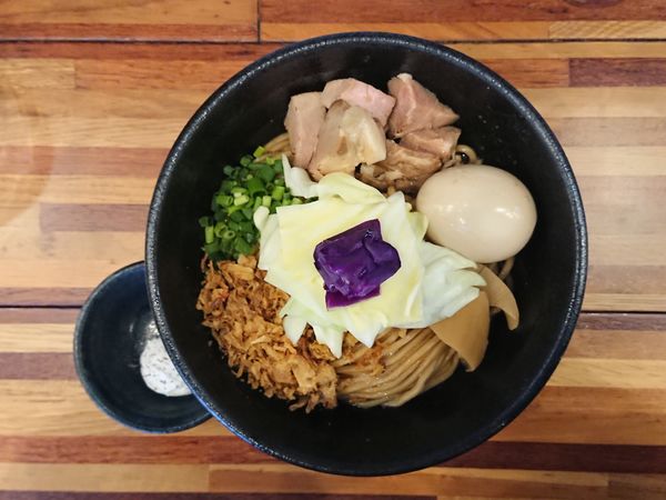 「海老油そば 味玉入り」@鮮魚らーめん 五ノ神水産の写真