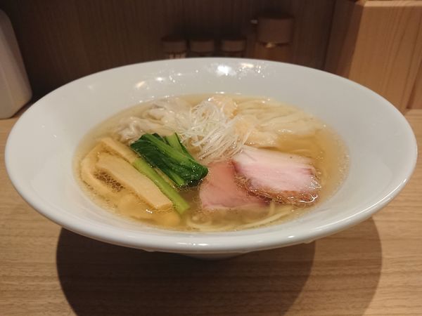 「白醤油二種の雲呑麺」@支那蕎麦 澤田の写真