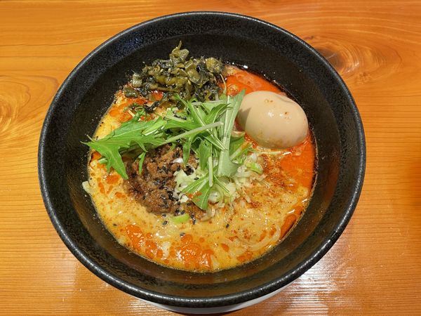 「坦々麺(辛3)830円＋煮卵110円＋高菜110円」@Hino担担麺 kokuuの写真