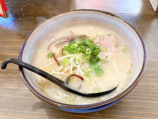 「白虎750円(税別)」@石州豚骨 麺虎の写真