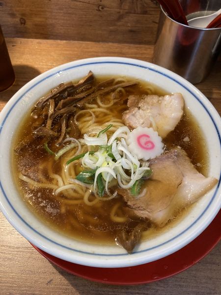 「煮干し中華そば」@肉煮干し中華そば さいころの写真