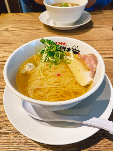「特製塩ラーメン」@ラーメンラボ。ヒカリノサキの写真