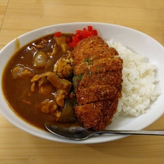 美食鳥本店の画像