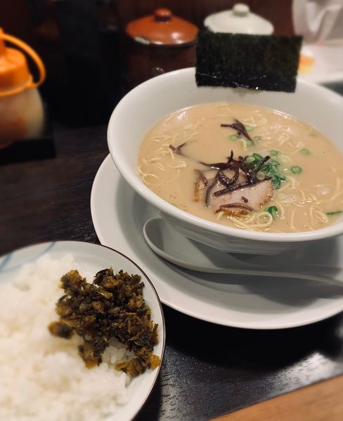 「らーめん（バリかた￥650）＋小ごはん（￥100）」@一心の写真