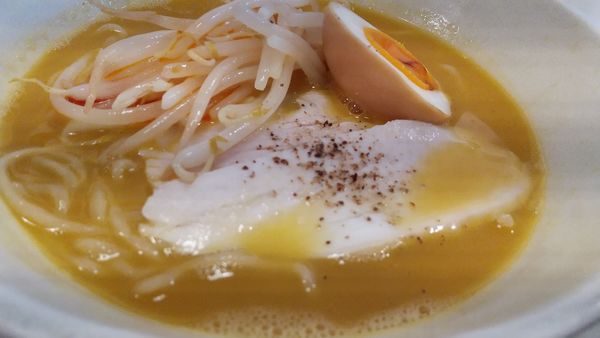 「フォアグラ鶏白湯らーめん」@本気 匠105の写真