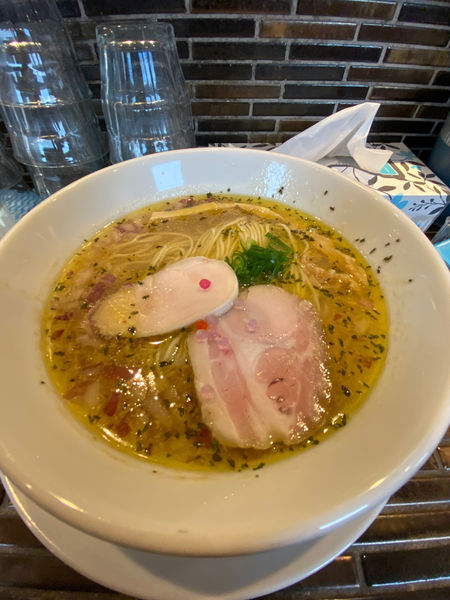 「青森産ニンニク汐そば」@noodles kitchen GUNNERS 新丸子店の写真