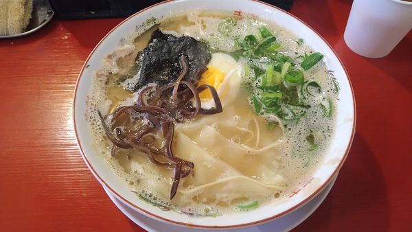 「ラーメン¥750+替玉¥100-」@中洲屋台 長浜ラーメン 初代 健太の写真